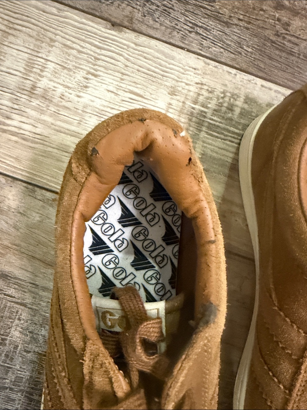 Gola Suede Low-Top Sneakers in Tan Brown - Picture 5 of 5